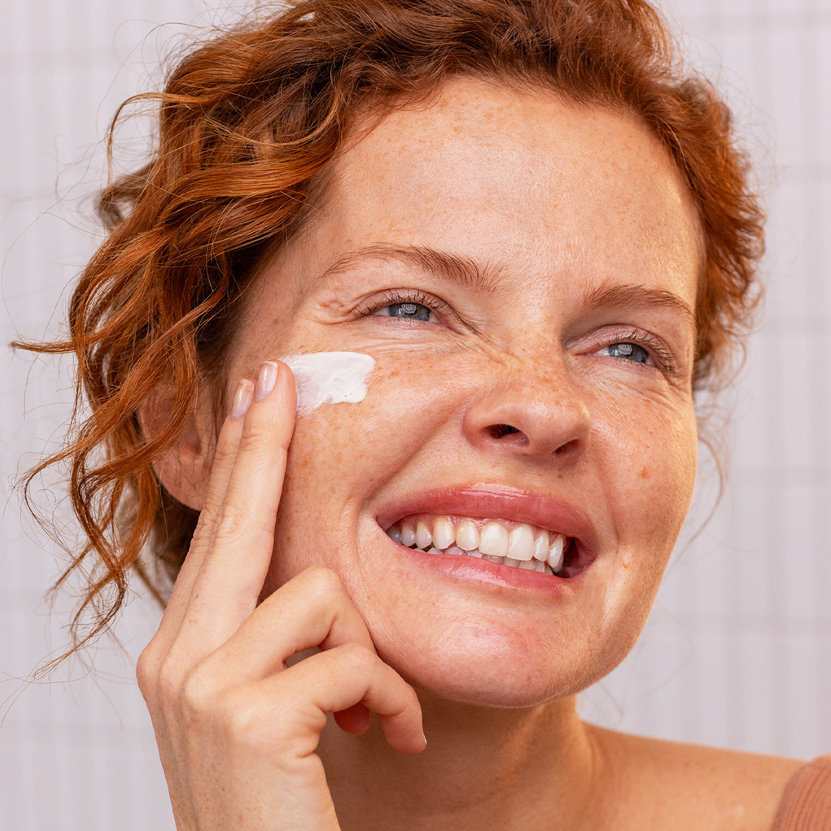 Sun Secure Fluide Photo-Age SPF50+